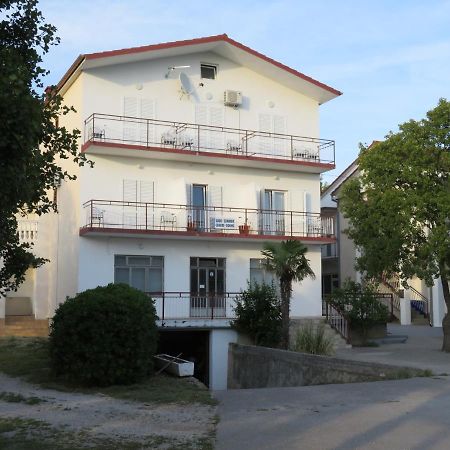 Apartmani Mm 斯塔利格拉德-帕克利尼卡 外观 照片