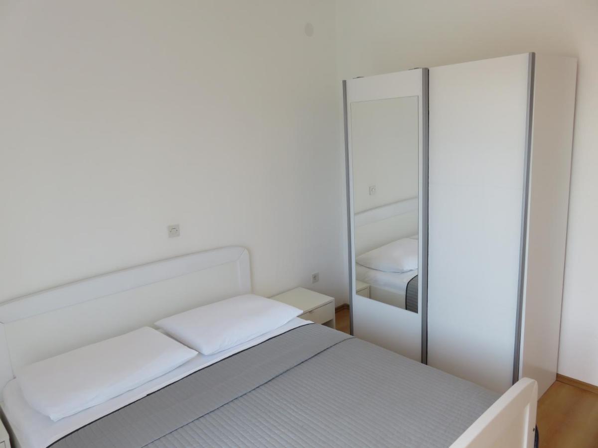 Apartmani Mm 斯塔利格拉德-帕克利尼卡 外观 照片
