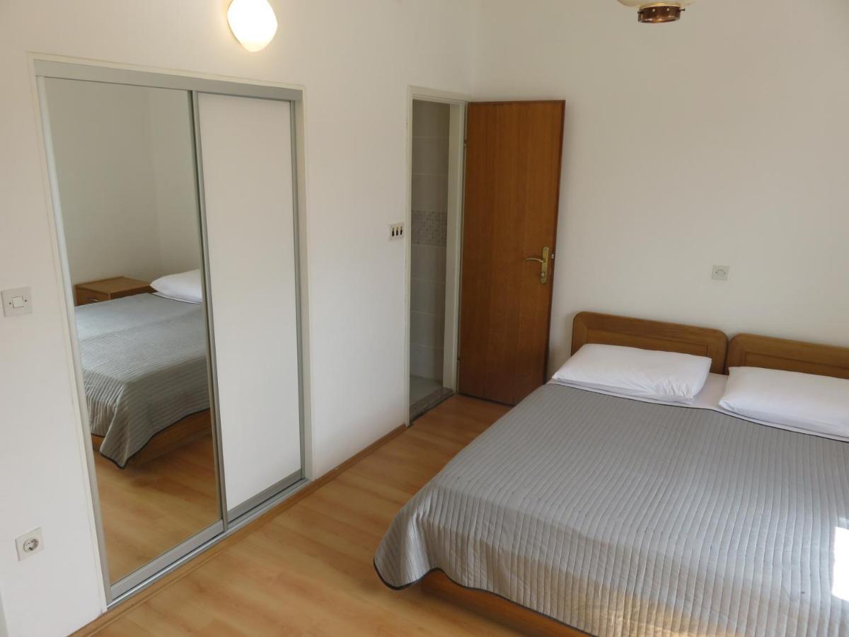 Apartmani Mm 斯塔利格拉德-帕克利尼卡 外观 照片
