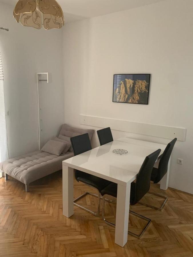 Apartmani Mm 斯塔利格拉德-帕克利尼卡 外观 照片